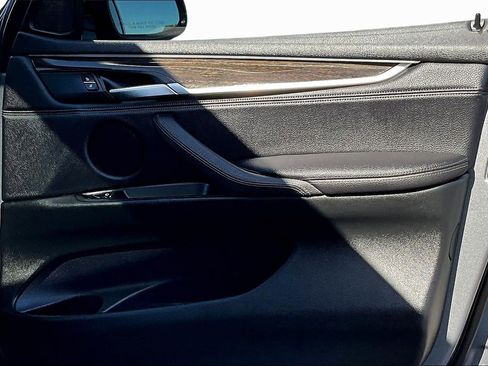 Used 2018 BMW X5 sDrive35i image 18