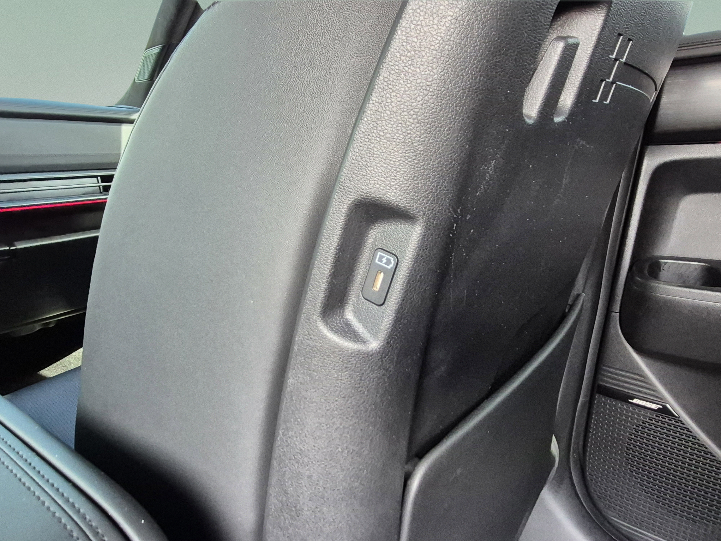 Used 2024 Hyundai Santa Fe Calligraphy AWD/4WD image 17
