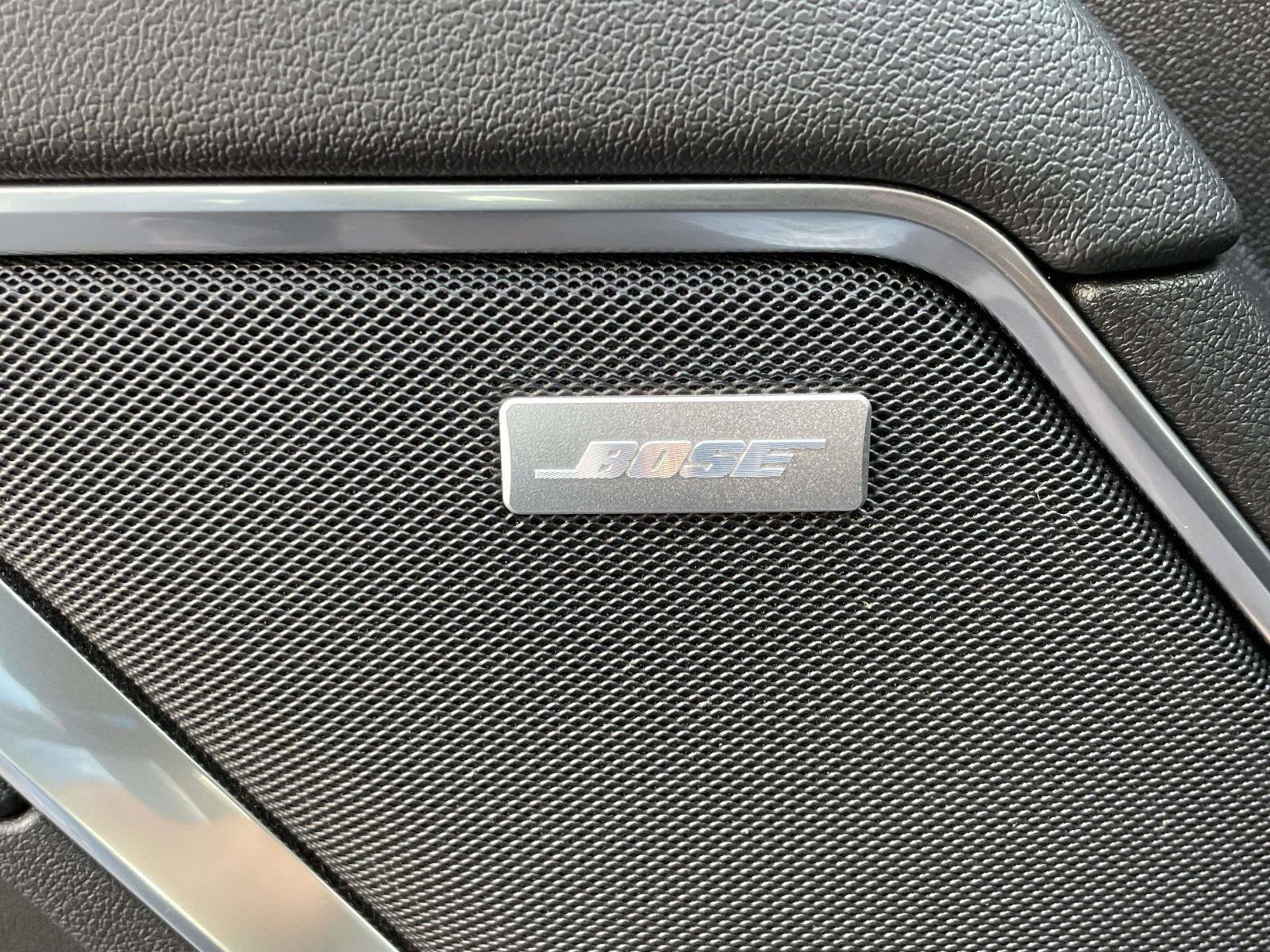 Used 2024 GMC Sierra 1500 SLT w/ SLT Premium Plus Package AWD/4WD image 18