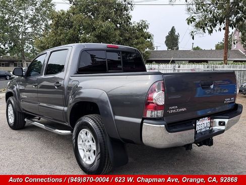 Used 2013 Toyota Tacoma PreRunner w/ SR5 Pkg image 4