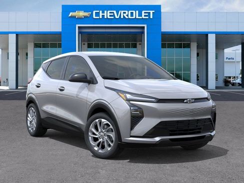 New 2027 Chevrolet Bolt LT w/ Comfort Package FWD image 7