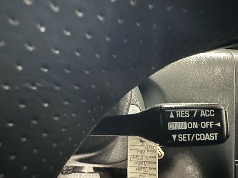 Used 2004 Toyota Corolla CE image 21