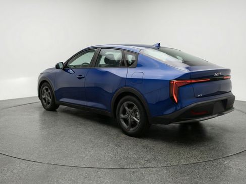 Used 2025 Kia K4 FWD image 6