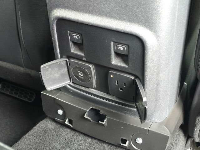 Used 2024 Ford Bronco Wildtrak AWD/4WD image 18