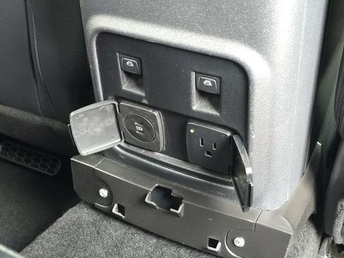 Used 2024 Ford Bronco Wildtrak AWD/4WD image 18