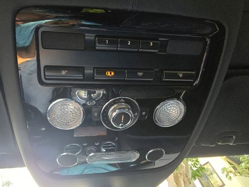 Used 2011 Bentley Flying Spur Flying Spur Speed w/ Convenience Specification Pkg image 15