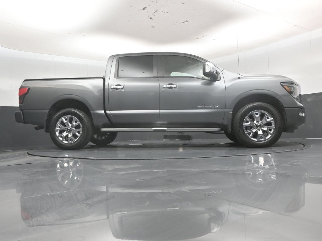 Used 2021 Nissan Titan SL w/ Moonroof Package AWD/4WD image 52