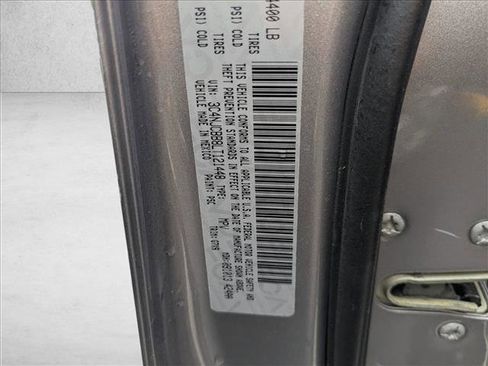 Used 2020 Jeep Compass Latitude w/ Premium Lighting Group image 14