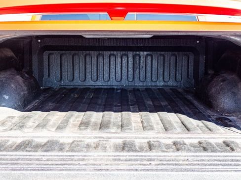 Used 2005 Dodge Ram 1500 Truck 2WD Quad Cab image 5