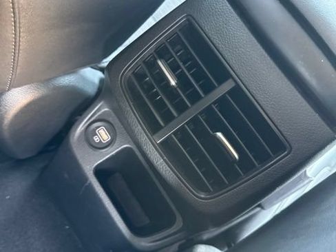 Used 2023 Kia Seltos S FWD image 14