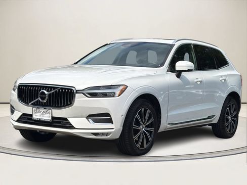 Used 2018 Volvo XC60 T5 Inscription w/ Convenience Package AWD/4WD image 2