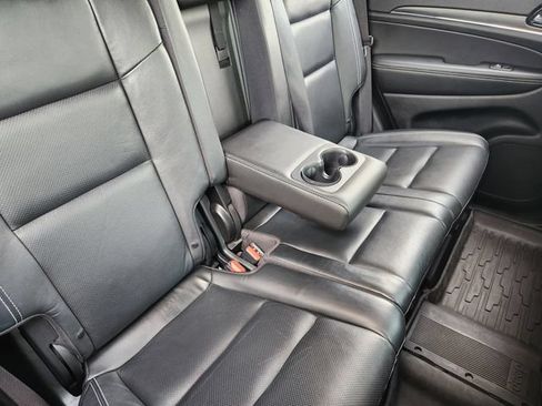 Certified 2021 Jeep Grand Cherokee Limited w/ Quick Order Package 28K 80th AWD/4WD image 26