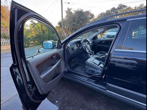 Used 2012 Volvo XC70 T6 image 5