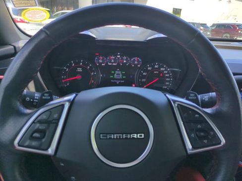 Certified 2023 Chevrolet Camaro SS RWD image 30