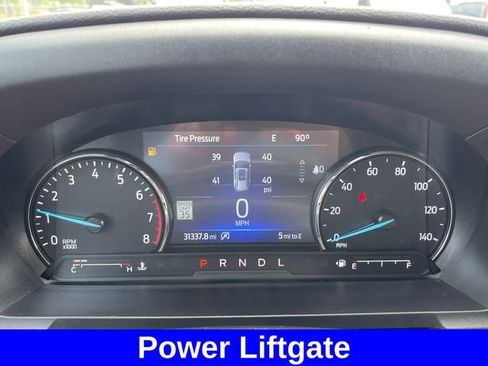 Used 2024 Ford Explorer XLT w/ Equipment Group 202A AWD/4WD image 15