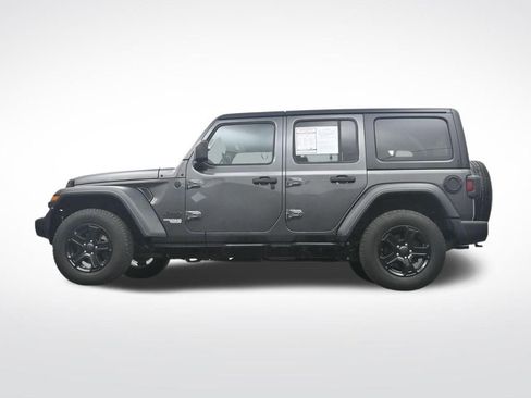 Used 2018 Jeep Wrangler Unlimited Sport S image 38