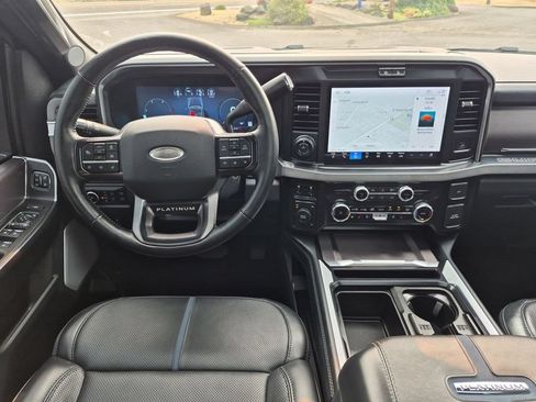 Used 2026 Ford F450 Platinum w/ FX4 Off-Road Package AWD/4WD image 24