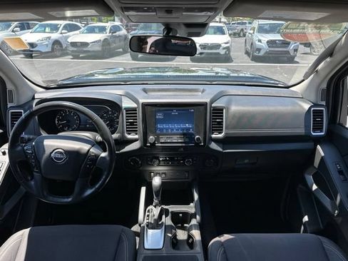 Used 2022 Nissan Frontier SV AWD/4WD image 22