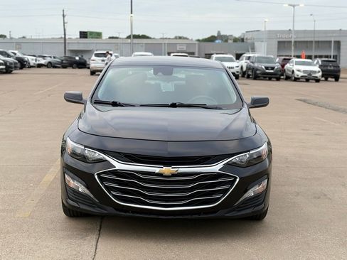 Used 2025 Chevrolet Malibu LT FWD image 4