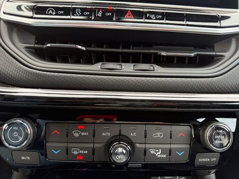 New 2026 Jeep Compass Limited image 29