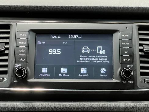 Used 2020 Kia Sedona EX FWD image 23