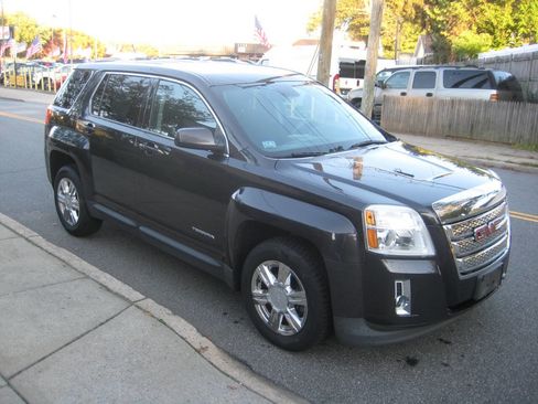 Used 2015 GMC Terrain SLE image 3