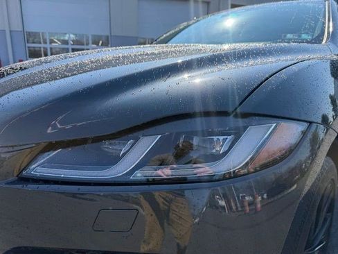 Used 2023 Jaguar F-PACE S image 12