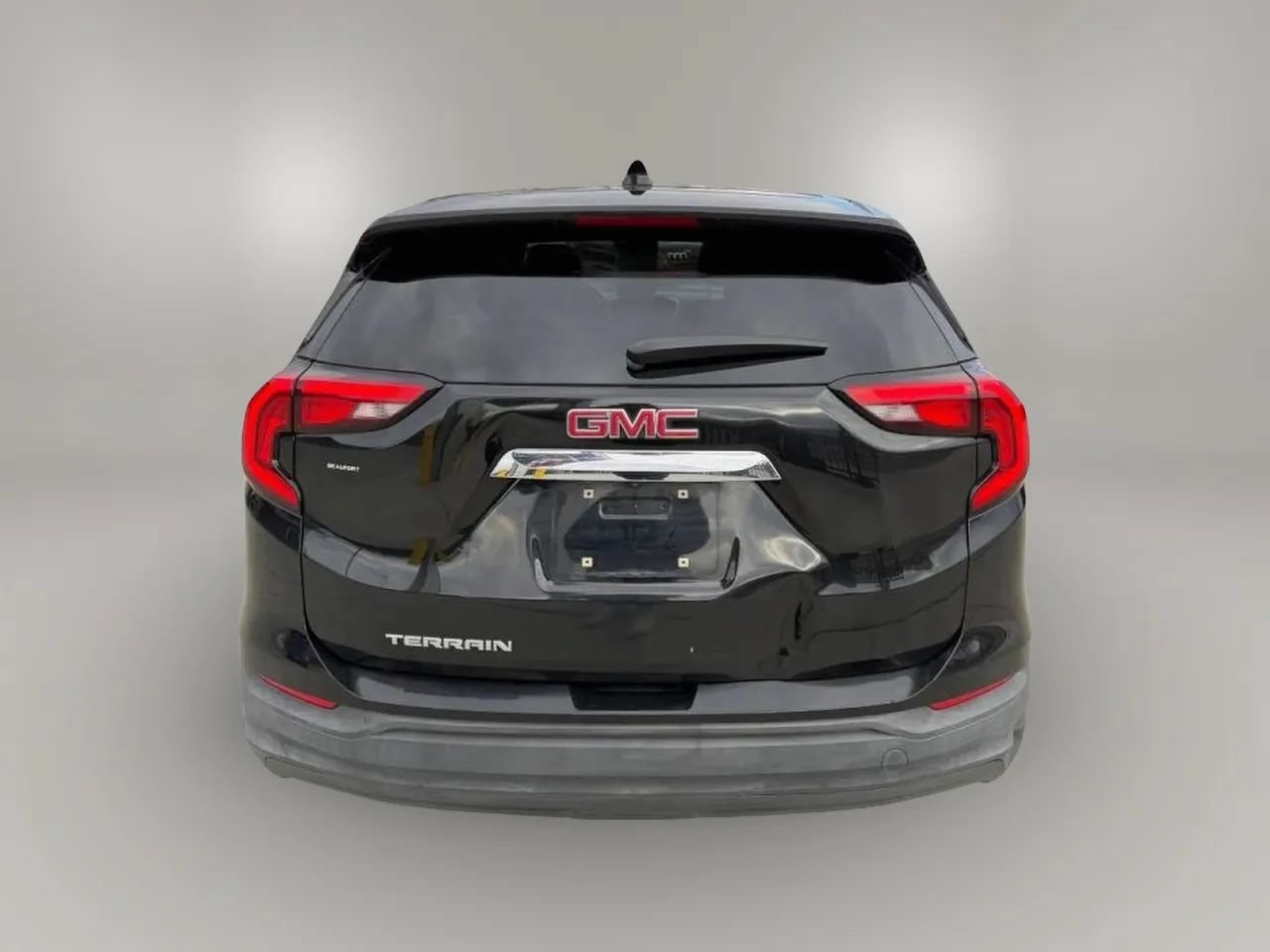 Used 2018 GMC Terrain SLE FWD image 16