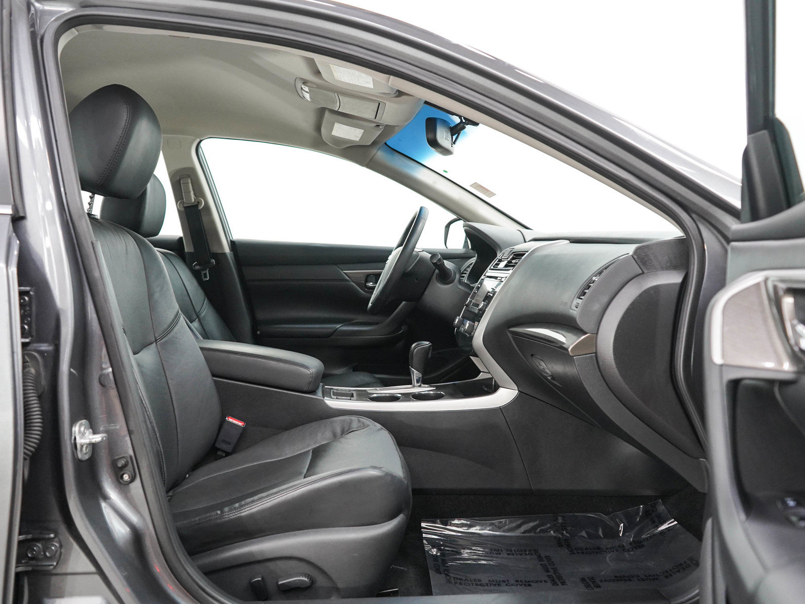 Used 2015 Nissan Altima 2.5 SL FWD image 11