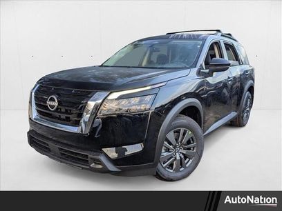 New 2025 Nissan Pathfinder SV