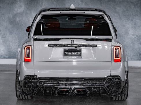 Used 2026 Rolls-Royce Cullinan AWD/4WD image 19