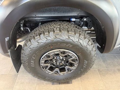 Used 2025 Ford F150 Raptor w/ Equipment Group 803A Raptor R AWD/4WD image 10