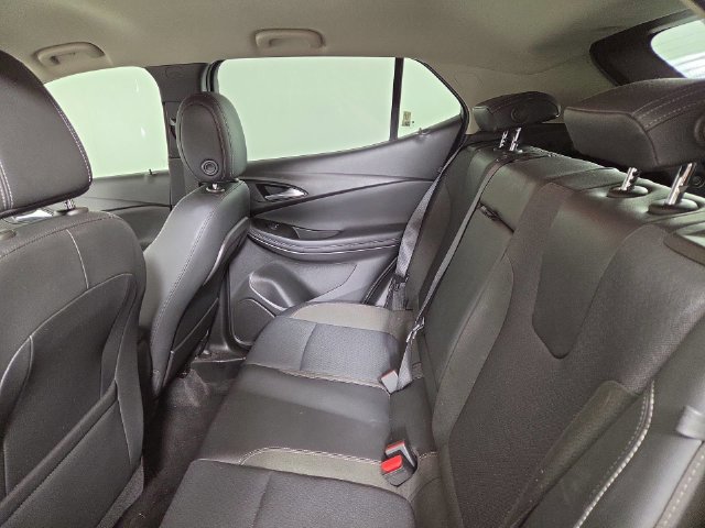 Used 2021 Buick Encore GX Select w/ Sport Touring Package FWD image 16