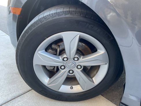 Used 2019 Honda Odyssey EX-L image 54