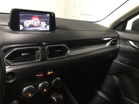 Used 2020 MAZDA CX-5 Sport FWD image 26