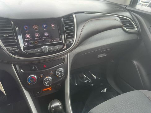 Used 2021 Chevrolet Trax LS w/ Tint and Cruise Package FWD image 39