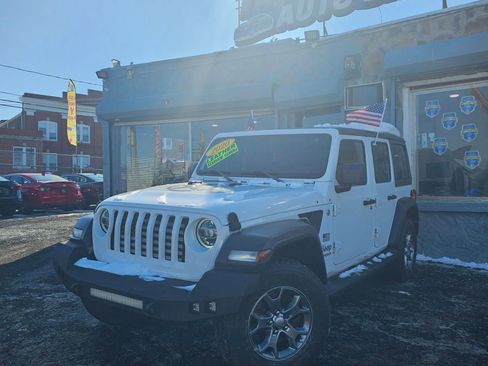 Used 2020 Jeep Wrangler Unlimited Sport image 3