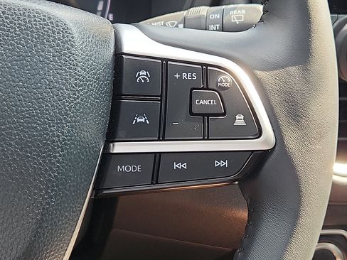 Used 2026 Toyota Grand Highlander AWD Hybrid image 22