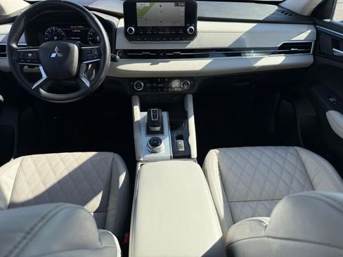 Used 2022 Mitsubishi Outlander SEL FWD image 7