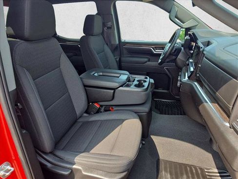 Used 2025 Chevrolet Silverado 1500 LT RWD image 21