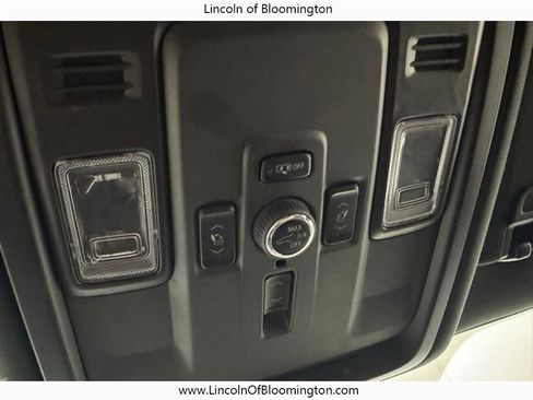 Used 2025 GMC Yukon Denali AWD/4WD image 58