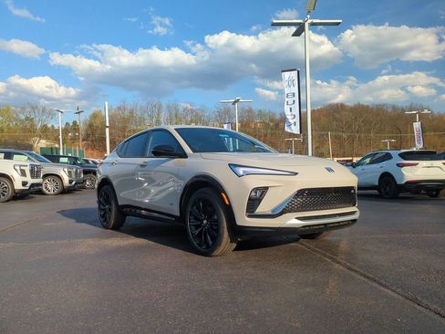 New 2026 Buick Envista Sport Touring w/ Studio Series image 3