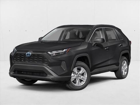 Used 2025 Toyota RAV4 LE AWD/4WD image 1