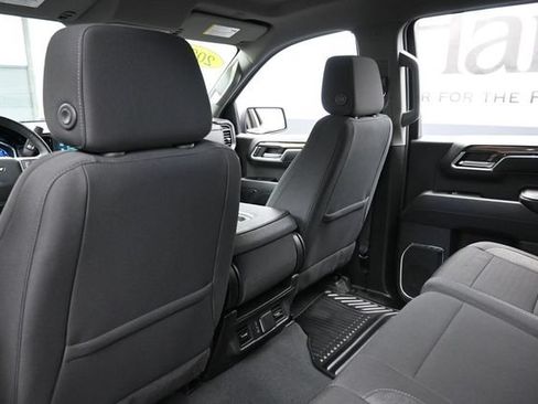Used 2024 Chevrolet Silverado 1500 LT AWD/4WD image 24
