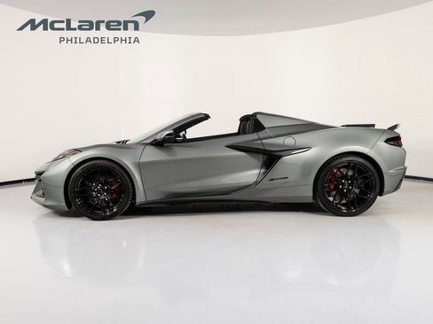 Used 2023 Chevrolet Corvette Z06 image 9