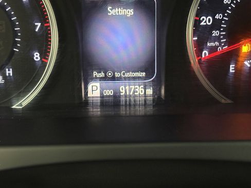 Used 2016 Toyota Camry SE FWD image 28