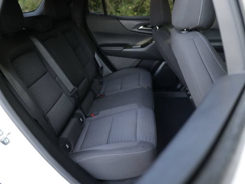 Used 2025 Chevrolet Equinox LT FWD image 27