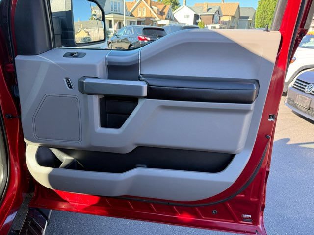 Used 2016 Ford F150 XLT w/ Equipment Group 301A Mid AWD/4WD image 21