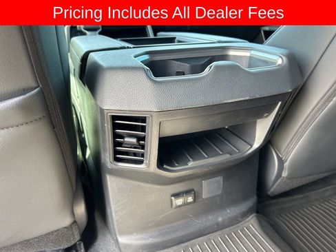 Used 2025 Toyota Tundra Limited AWD/4WD image 15