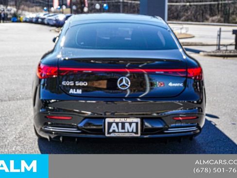 Used 2022 Mercedes-Benz EQS 580 4MATIC Sedan image 11